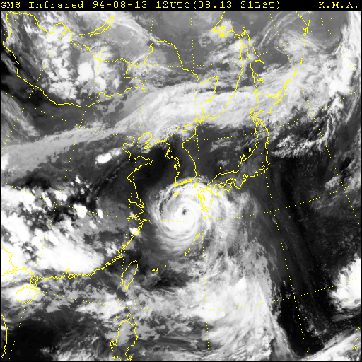 위성 사례 영상 bri1994081312.gif